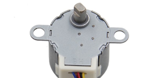 永磁步進(jìn)電機(jī)與電磁鐵動力區(qū)別